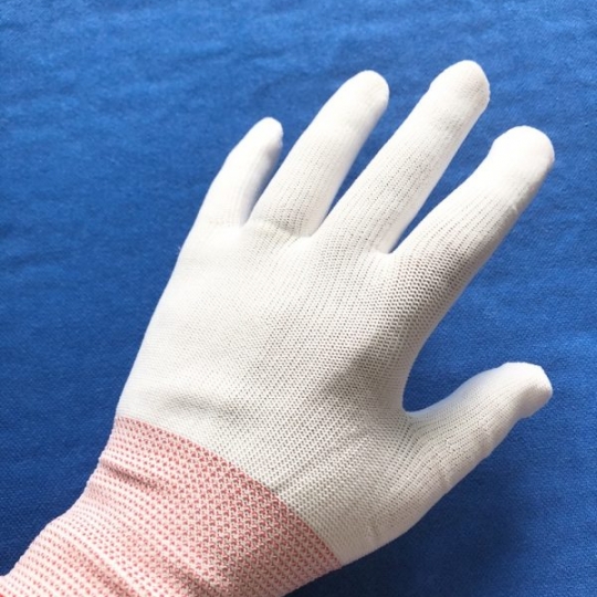 Găng tay polyester